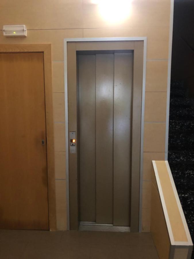 Beta'S Place - Apartamento Primera Linea De Playa 布拉内斯 外观 照片